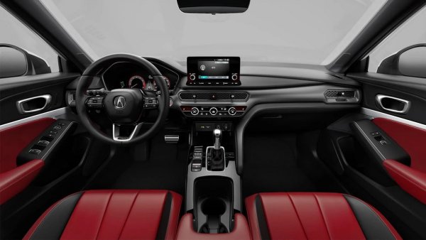 За сметка на това новата Integra се продава в Северна Америка, макар и под емблемата на дъщерната марка Acura. Достигащият смайващи обороти двигател на по-яката версия идва от познатата ни Civic Type R и дава 320 коня мощност. 
