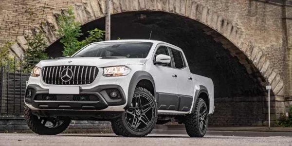Mercedes може и да не постигна очаквания успех с пикапа X-Class, но Kahn очевидно вижда потенциал и създал своя подобрена версия на немския работен кон. Освен всичко друго, пикапът получава нов, по-широк бодикит, вентилационни отвори на капака и радиаторна решетка в стила на AMG GT.
