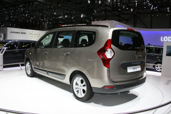 Женева 2012 / Dacia Lodgy