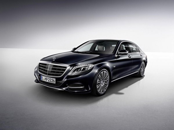 Mercedes S600 