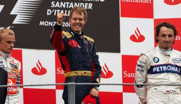 Но, в Гран при на Италия на пистата Монца заваля дъжд и болидът Toro Rosso SRT3, по същество Red Bull RB3 с различна окраска и двигател на Ferrari с младия Фетел в кокпита успява да грабне победата. Това става след като някои от претендентите правят тотален миш-маш с представянето си в квалификациите и Себастиан става най-младият пилот печелил пол позишън.

И удържа водачеството, завършвайки с преднина от цели 12 секунди, показвайки невероятно пилотиране и това, какво да очакваме от него в следващите години.