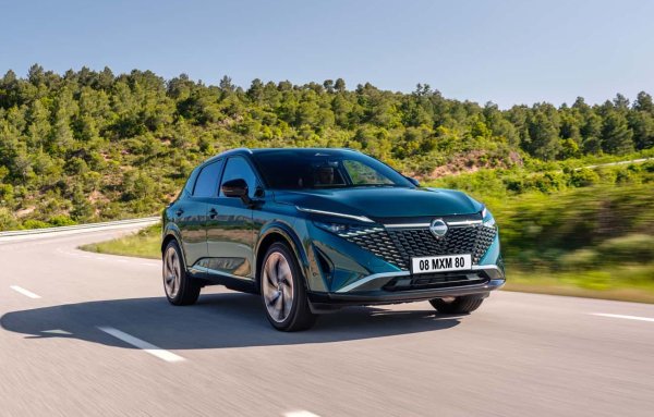 Въпреки проблемите на японският производител неговият популярен SUV успява да намери място в топ 10 по продажби в Европа, макар и с малък спад на резултата спрямо същия период на миналата година.