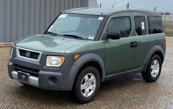 Груби шофьори: 45.4 на хиляда
Средна цена: 8 269 долара 
Средна мощност: 166 конски сили

Квадратестата Honda, насочена към по-млади клиенти, бе спряна от производство през 2011, но все още се радва на култов статут. Но шофьорите й двойно по-често от средното отнемат предимството на други участници в движението. 
