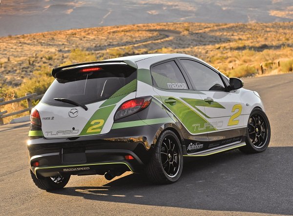 SEMA 2011 - Mazda2 Turbo oт Autobarn