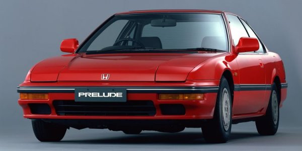 Honda почти винаги прилагала по най-добрия начин формулата FWD (задвижване към предните колела), като това е доказано от модели като Type R и Integra през годините. Един от автомобилите на марката, които рядко се споменават, е Prelude.

Той е разработен като конкурент на Toyota Celica и Fiat Coupe, като е доста по-голям от компактния Integra, но има всички характеристики на спортна Honda. Сред тях са предно предаване, страхотно шаси и високооборотен 4-цилиндров двигател с технология VTEC.
