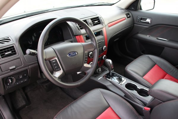 Ford Fusion Sport 2010
