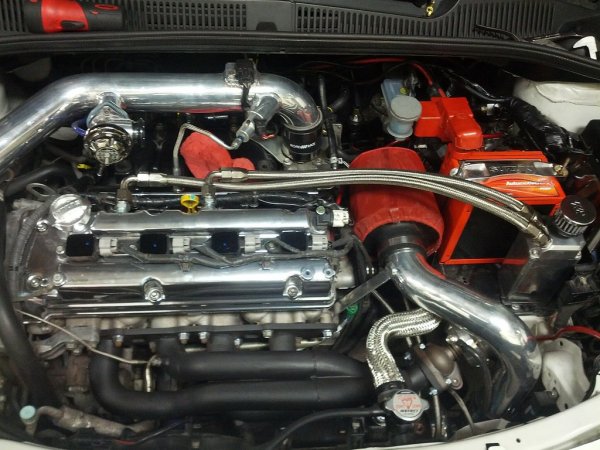 Това е основният задвижващ агрегат на кросоувърите Suzuki Vitara и Grand Vitara. Той се появи на модела още през 2005 г., а от 2009 г. се поставя и на Suzuki SX4. Моторът с 4 цилиндъра се предлага във варианти с работен обем 1,8 и 2,0 литра, като спокойно може да изкара до 400 000 км, без да се налага допълнителен ремонт.
