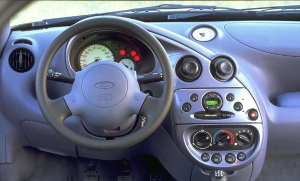 Весела за каране, но в същото време достатъчно сигурна кола. Идеалната първа машина за един тийнейджър. Механиката бе достатъчно здрава, но ръждата не й прощаваше, така че проверявайте внимателно състоянието на носещите части. 

Ориентировъчна цена: 1900 евро за 1.3 Sun Limited Edition от 2001, със 130,000 км на километража
