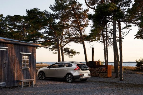 Volvo V40 и V40 Cross Country