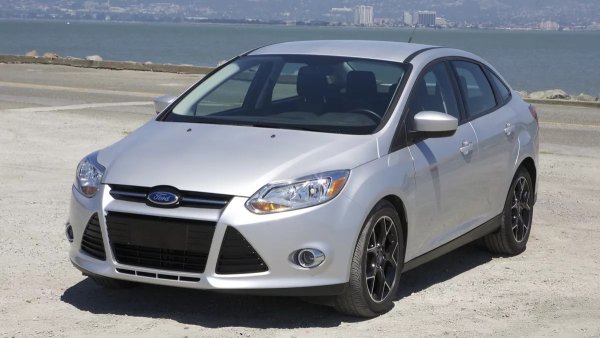 Ford Fiesta от 2011
Ford Focus от 2012 (на снимката)
Chevrolet Vega от 1971
Alfa Romeo Giulia QF от 2017
DeLorean DMC-12 от 1981
Hyundai Excel от 1986
AMC Gremlin от 1970
Ford Mustang II от 1974