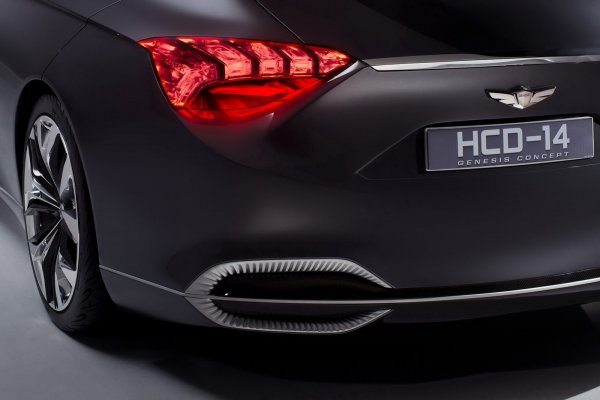 Hyundai HCD-14 Genesis Concept