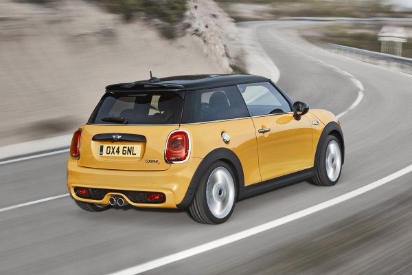 Новото MINI