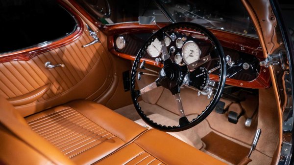 Оценка 9-11 млн долара