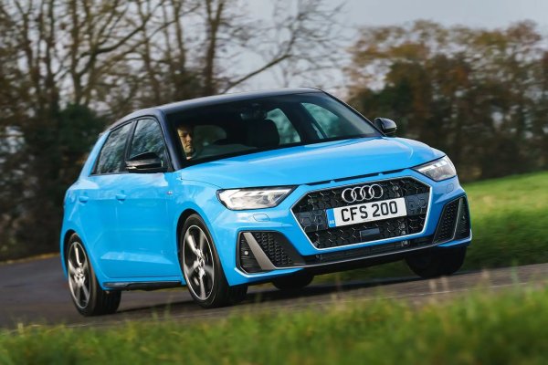 Една четвърт от собствениците на Audi A1 съобщава, че колите им са се повредели и проблемите не са лесни или евтини за отстраняване. Точно 50% от ремонтите са извършени безплатно, а 75% са отнели не повече от ден. Останалите обаче са прекарали в сервиза над седмица.
