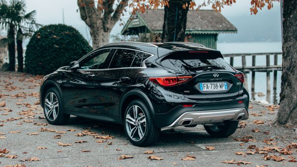 Повдигнатият компактен хечбек на луксозната марка на Nissan бе създаден специално за европейските пазари - и сега става напълно излишен, защото Infiniti окончателно потвърди намерението си да се изтегли от Стария континент през 2020. 
