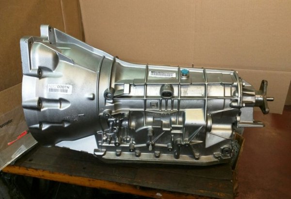 Германската компания ZF също има много успешни проекти автоматични скоростни кутии. Сред тях се отккроява ZF 5HP за двигатели с надлъжно разположение, като тя се счита за особено успешна по отношение на функционалност и надеждност. Тя се произвежда от 1991 до 2008 г.

Приблизителният ресурс на трансмисията при внимателно спазване на изискванията за експлоатация и поддръжка е 500 000 км. Тази кутия се среща при BMW 5-Series (E34, E39), 7-Series (E32, E38), 8-Series (E31), Range Rover (L322), Jaguar XK8, Jaguar XJ8, Aston Martin DB7 , Bentley Arnage, Rolls-Royce Silver Seraph, Audi A8 (D2), Audi S8 (D2), Audi A8L (D2), Audi A6 (C5), Audi S6 (C5), Audi RS6 (C5) и Volkswagen Phaeton. 