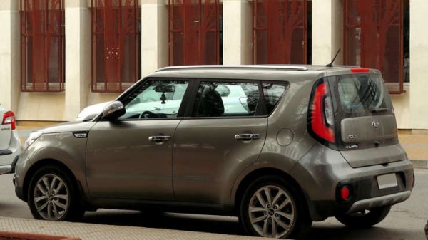 Фатални катастрофи спрямо продажбите (2018-2020): 4,0 на 10 000 продадени коли

Фатални катастрофи (2018-2020): 111

Продажби (2018-2020): 274 295 бройки