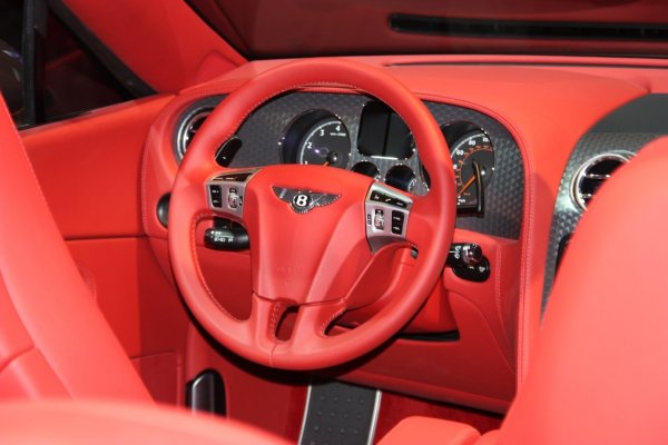 Bentley Continental GTC Speed / Детройт 2009