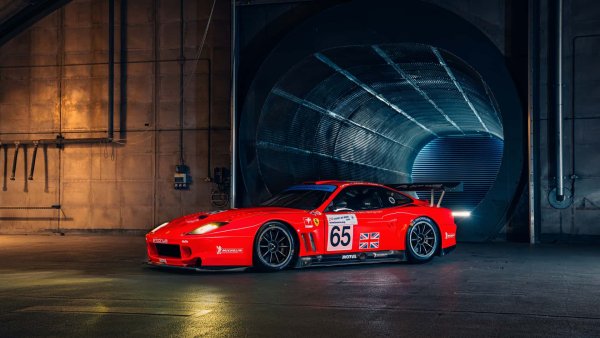 550 Maranello, разработен от Prodrive, е единственият автомобил на новото хилядолетие в топ 10 на Sotheby's. Говорим за автомобил, който е участвал пет пъти в „24 часа на Льо Ман” и който е бил на стартовата линия на американските серии Льо Ман през 2003 г. и сериите за издръжливост на Льо Ман през 2005 г. Това Ferrari (то е 500 кг по-леко от оригиналния 550 и с 6.0 V12 вместо 5.5 литра) записа пет победи, 14 подиума и 10 полпозишъна.

В „24 часа на Льо Ман” през 2004 г. то беше управлявано от покойния рали-пилот Колин Макрей. Може да струва между 7,2 и 8,6 милиона евро. 