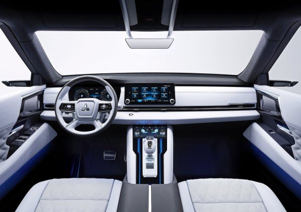 Mitsubishi Engelberg Tourer