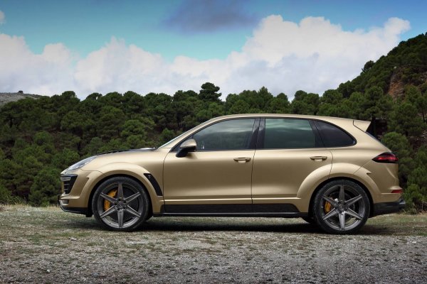 Porsche Cayenne Turbo Vantage Gold от Topcar 