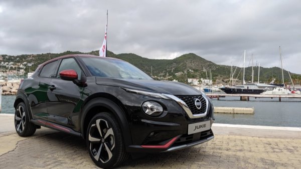 Около 31% спад в регистрациите на Nissan на годишна база. През август те са били 129. Тази марка е и шампион по брой на впоследствие дерегистрираните автомобили - цели 774. 
