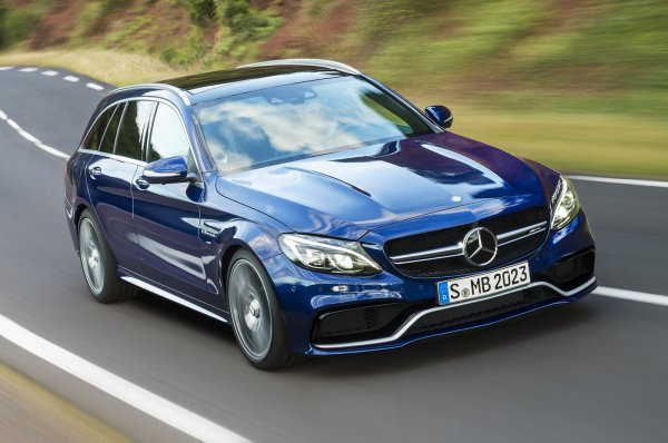 Mercedes-Benz C63 AMG S / Mercedes-Benz C63 AMG