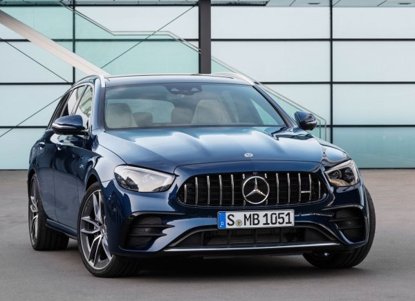 2. Ford - 22.0, 3. Volkswagen - 22.0, 4. Audi - 20.7, 5. Volvo - 19.2, 6. Toyota - 18.8, 7. Jaguar - 18.7, 8. BMW - 18.6, 9. Honda - 15.8, 10. Porsche - 14.7
