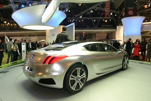 Peugeot RC HYmotion4 / Автомобилен салон Париж 2008
