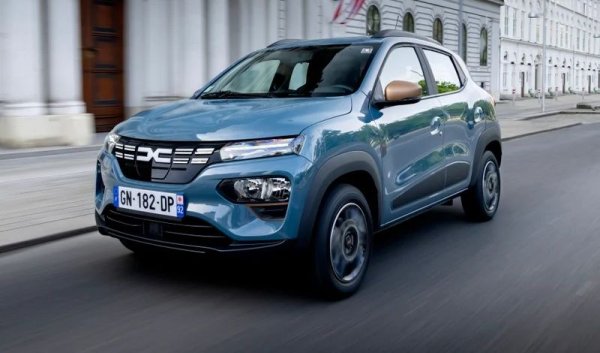 Най-евтиният електромобил на българския пазар е и най-търсеният, със 162% ръст спрямо сравнително силната 2022 година. 180 от регистрациите се падат на София, а 100 от тях са резултат на корпоративна сделка с компания за споделено пътуване.