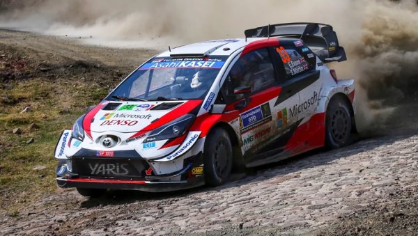 Нов набор от технически регламенти за 2017 година насърчи отборите да създават едни от най-бързите, най-мощните и визуално агресивни рали коли някога. И Toyota не можеше да устои. Отсъстващ от WRC от края на 1999 година, когато напусна, за да се концентрира върху злополучната си кампания във Формула 1. Но марката се завърна. 

Воден от четирикратния шампион Томи Макинен, Toyota Yaris WRC от базирания във Финландия отбор спечели своята дебютна победа в снежна Швеция. И то в едва второто му състезание, но с Яри-Мати Латвала зад волана. И все пак - едва когато естонският ас От Танак се присъедини през 2018 година, 1,6-литровият турбокомпресор наистина влезе във верния път, като спечели 10 ралита и шампионата за пилоти през 2019 година. 

Себастиен Ожие добави още две световни корони към своята сметка (като ги направи осем), когато се присъедини към отбора през 2020-а. До пристигането на наследника на Yaris с хибридно задвижване преди три сезона - японският хит триумфира в 26 състезания, спечели две титли на производителя и три шампионата на пилоти.