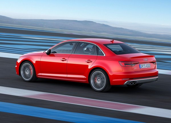 Audi S4, Audi S4 Avant