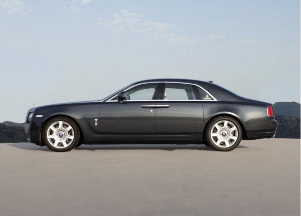 Rolls-Royce Ghost 2010