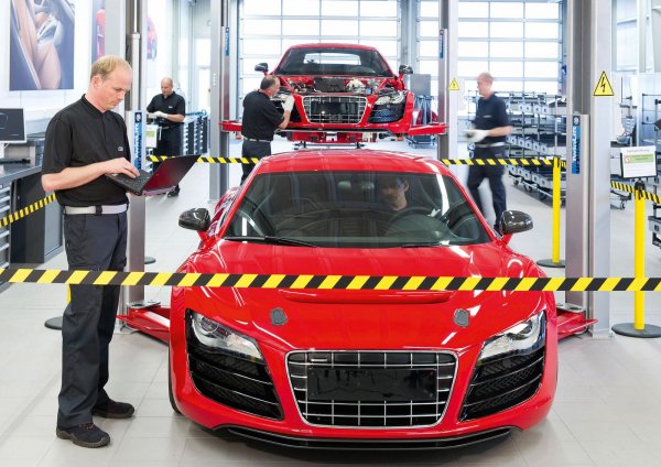 Audi R8 e-tron няма да се произвежда