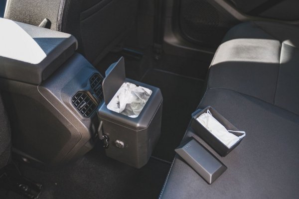 Кошче за боклук, удобно закачащо се с YouClip