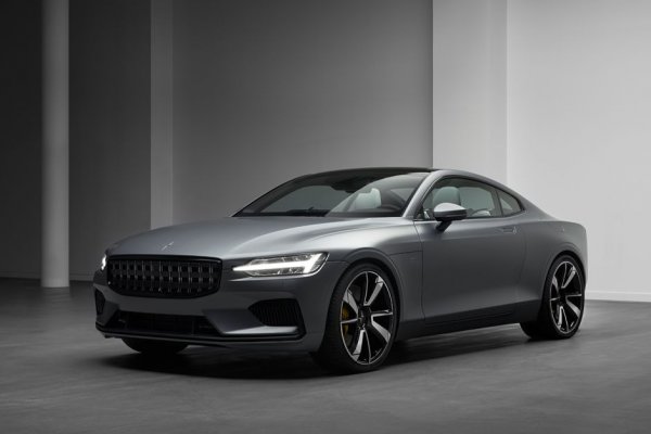 Бившето подразделение на Volvo и настояща отделна марка стартира производството на новите си модели в Китай от самото начало. Polestar ще лансира няколко електрически и хибридни модела, като първите бройки вече са в собствениците си на някои европейски пазари.