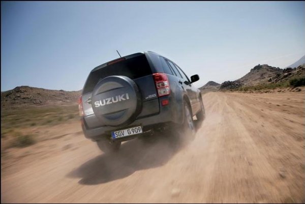 Мощност 129 к.с.; Максимална скорост 170 км/ч.; Ускорение 0-100км/ч - 13.2 сек.; Среден разход 7/100