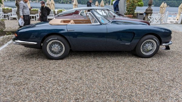 Това е най-редкият от тях - открит прототип, създаден за автомобилното изложение в Сан Франциско през 1963. Дизайнът е на големия майстор Франко Скалионе, а изработката на корпуса - на ателието Intermeccanica в Торино. По-късно компанията произвежда още девет серийни Spyder, но този е единственият, задвижван от 3.5-литров алуминиев V8 от Buick. 
