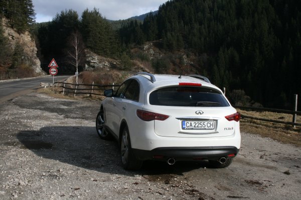 Infiniti FX30dS