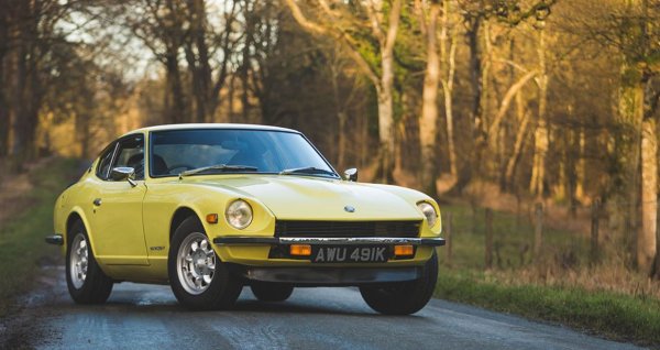 Най-често сравняваната машина с Datsun 240Z, поне в Обединеното кралство, е Jaguar E-type, но има много повече от това.

240Z залага много повече на американските muscle cars, както и на Porsche 911 и Alfa Romeo GTV. Подобно на много други модели в този списък обаче влиянието не го определя, 240Z е шедьовър сам по себе си.

240Z е първата &bdquo;Z-кола&ldquo;, плод на въображението на президента на Datsun USA Ютака Катаяма, който е натоварен със задачата да подобри спортния имидж на фирмата в Америка. 
