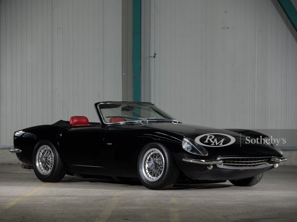 Очаквана цена: &euro;90,000 - &euro;110,000
Intermeccanica е друга позабравена италианска компания (макар че съществува и до ден-днешен, преместена в Канада). Italia Spyder е един от най-добрите й продукти, с дизайн, зададен от великия Франко Скалионе. 
