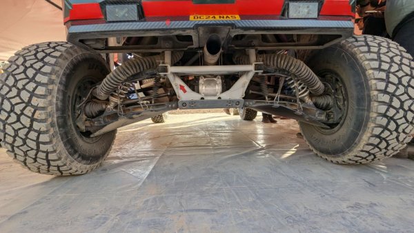 Окачването има 35 см ход