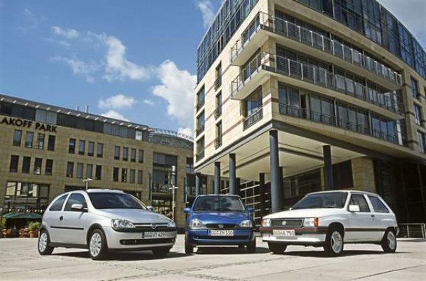 Opel Corsa от 1982 до 2002 година (модели Corsa C, B и A ).
