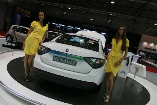 Автосалон София 2011