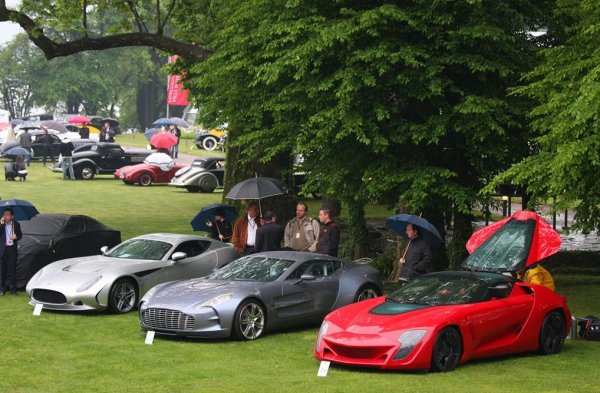 Кадри от изложението за луксозни и екстравагантни автомобили Concorso d'Eleganza 2009