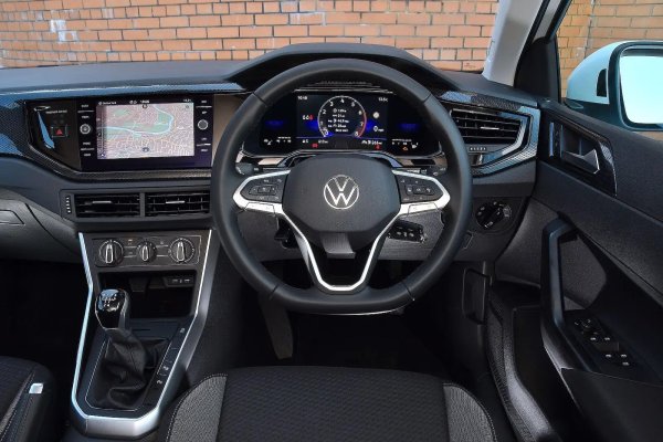 Силни страни:
Удобно возене; изненадващо просторен интериор; ниски текущи разходи.

Слабости:
Съперниците са по-забавни за каране; качеството на интериора и надеждността може да бъдат по-добри.
