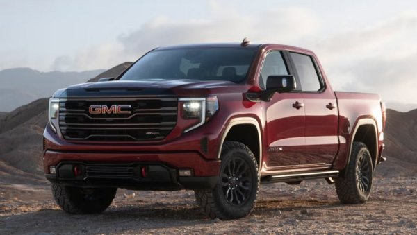 Големите пикапи изживяват втора младост тази година. Sierra е пласирала с около 10,000 бройки повече в сравнение със същия период на 2024, като и стандартната версия, и по-големите heavy duty отчитат ръст. Спад има само при електрическия вариант Sierra EV, с едва 1249 продажби. 
