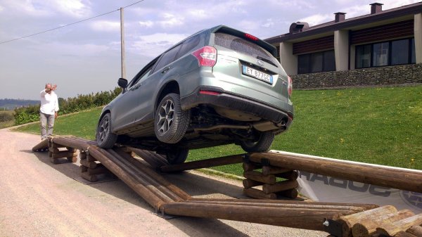 Subaru Forester Diesel Lineartronic със система X-Mode