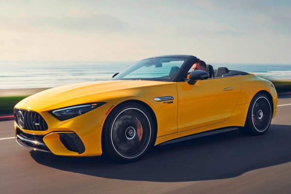 Роудстърът AMG SL 63 е най-мощният кабриолет на германската марка. Неговата цена стартира от 180 000 долара, като срещу тях получавате истинска суперкола. Тя ускорява от 0 до 100 км/ч за 3,8 секунди и развива максимална скорост от 290 км/ч, като това се дължи на 4,0-литров туин-турбо V8 под капака.

Той изпраща мощността към системата за задвижване на четирите колела (AWD) 4Matic+ чрез деветстепенна автоматична скоростна кутия. Mercedes подготвя и още по-впечатляваща версия на модела &ndash; SL73е, която ще получи повече мощност благодарение на хибридна система.