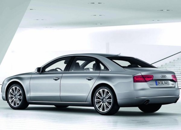 Audi A8 L